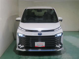 明度の高いLEDヘッドライトで、夜間の運転も安心です。
