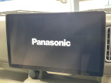 【10型ナビゲーション】使いやすいナビで目的地までしっかり案内してくれます。各種オーディオ再生機能も充実しており、お車の運転がさらに楽しくなります!!