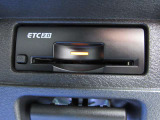 音声案内タイプETC2.0装備☆ビルトインタイプのETCですので、インテリアの邪魔をしません!ETCがあれば、キャッシュレスで料金所をノンストップで通過できます。