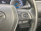 【レーダークルーズコントロール】高速道路での長距離走行が楽に!!自動で速度を保つクルーズコントロールが、衝突軽減システムと連携し、前方の車両を感知して車間を保つように速度調節してくれます!!