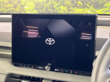 【12.9インチワイドナビ】高級感とインパクトのある大型ワイドナビを装備。各種オーディオ操作はもちろん、横長ワイド画面でのマップ2分割表示など、利便性も高いナビです♪