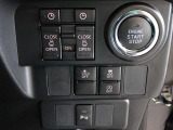 スマートアシストを搭載したサポカーS車です。