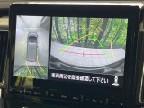 【マルチアラウンドモニター】専用のカメラにより、上から見下ろしたような視点で360度クルマの周囲を確認することができます☆死角部分も確認しやすく、狭い場所での切り返しや駐車もスムーズに行えます。