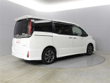 中古車の内外装の状態などをひと目で分かるよう、トヨタ車のプロの検査員が実施した「車両検査証明書」をご用意しています。