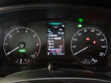 メーター中央には、マルチインフォメーションディスプレイを塔載しています。運転をサポートする情報を表示してくれます☆