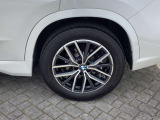 Mie Chuo BMW では全国のお客様に正規ディーラー認定中古車をお届けいたします。お気軽にお問い合わせ下さい!お待ち致しております。【 MieChuoBMW 電話059-238-2288 】