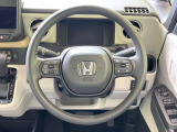 【ステアリングスイッチ】運転中、前方から目線をそらすことなく、オーディオ等の操作が可能な便利機能!安心&快適なドライブを演出してくれます♪