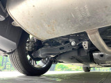 お車を安心してお乗りいただく為には、足回りの定期点検が欠かせません。サービスサポート(有償保証)では無料点検もご提供しており、安心のカーライフをお過ごしいただけるサポート体制が整っています。