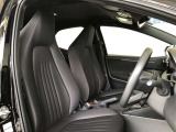 インテリア・シートカラーはブラック!