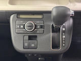 オートエアコンで操作も簡単です♪寒い冬も暑い夏でも車内快適!