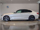 ☆BMWは自動車メーカーとしてのアイデンティティ&hellip;BMWらしさを守るため頑なに前後重量配分50:50にこだわり続けています☆