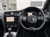 商品だけでなく、サービス、コストなど、中古車の購入に関するさまざまなリスクを最小限にし、きめ細かな保証サービスで、オーナーライフをしっかりとサポートします。