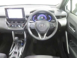 広い視界を確保でき、運転しやすく設計されたコックピット。