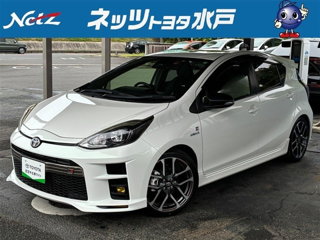 アクア 1.5 G GRスポーツ・17インチパッケージ