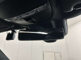 すべての車両を2年間の走行距離無制限保証(メーカー保証)を付帯して販売致しますので、ご納車の後も安心が続きます。全国のメルセデス・ベンツ工場でどこでも保証修理OKです!