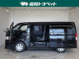 両側パワースライドドア付きだから、狭い駐車スペースなどでの 乗り降りラクラク!小さなお子さまのいるご家庭には嬉しい装備。