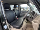 運転席シート廻りは使用感も少なく、良好な状態となっています。丁寧に使われていたことがよくわかりますね。