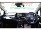 ステアリングの剥げもありません!! 運転する際に目に付くところですので綺麗な方がいいですよね☆ またダッシュボードも綺麗ですよ☆何か剥がした跡がベタベタ残っていると目に付いて嫌ですよね!