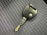 キーを取り出さずにドアを施錠&解錠。クルマの始動も可能です。