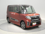 【ナナメ正面】存在感のあるフロントマスク。運転する楽しさを感じさせてくれる、魅力的なスタイルです。毎日の移動が快適になるお車です。