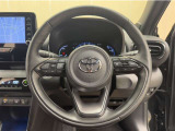 ステアリングスイッチ搭載!手を離さずに手元のスイッチでさまざまな操作が可能。運転中、視線をそらさなくても操作ができて安全です!