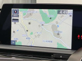 【トヨタ純正SDナビゲーション装備】純正品だから使いやすい!フルセグTV視聴可能で室内も快適♪地図データが古くなってきたら全国トヨタディーラーで更新(有料)も簡単にできます♪