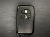 【スマートキー(エンジンスタートストップスイッチ)】スマートキー(電子キー)を持っていれば、スイッチを押すだけでエンジンをかけることができます!