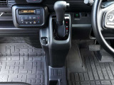 ホンダカーズ小浜の中古車をご覧頂きまして誠にありがとうございます。掲載車両に少しでも興味が湧いた方、見積もりや在庫確認などお気軽に申し付けください!