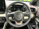 【純正革巻きステアリング】上質な革を使用することで、手にしっかり馴染みとても運転しやすいハンドルです♪