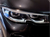 BMWのオートライトは積極的にライトをつけることにより、自車の存在を周囲に向けアピールいたします。それは安全性への配慮でもあります。