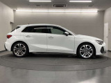 ドイツ本国Audi AGが認定する資格を有するメカニックが納車前の点検からアフターサービス迄サポート致します。