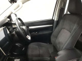 見通しのよいすっきりとした視界で、誰でも運転しやすいです。運転のしやすさは疲れにくさにも繋がりますよ♪