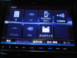 フルセグテレビ搭載。DVD・CD再生にも対応しています。