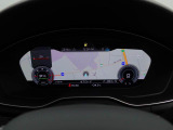 必要に応じてメーター内に地図や車両のインフォメーションなどを切り替え表示できる12.3インチバーチャルコクピット