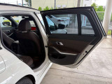 BMW Premium Selection 調布/〒182-0015東京都調布市八雲台2-14-1/TEL.042-426-1166/営業時間:10:00-18:00