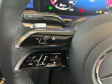 納車前整備はメーカー規定に基づき併設工場で入念に行います。メルセデス・ベンツ指定のツールと技術を用い、メーカーの研修を受けたメカニックがお客様のお車を整備いたします。神奈川運輸支局指定整備工場です。