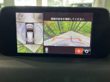 【360&deg;ビューモニター】専用のカメラにより、上から見下ろしたような視点で360度クルマの周囲を確認することができます☆死角部分も確認しやすく、狭い場所での切り返しや駐車もスムーズに行えます。