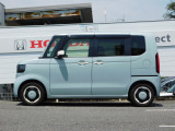 車輌左横になります!ホンダ車のことでしたらぜひ当店へご相談ください!在庫確認や見積のご依頼はいつでも大歓迎です!専任のスタッフがしっかりサポートさせていただきます!