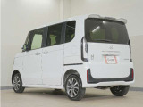 当社では、お客様に安心してお車をお選びいただくため、ご購入前に現車のご確認をお願いしております。
