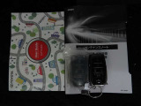 メンテナンスノート付きです。過去の整備記録を確認したり、お車の状況にあった整備をすることに役立ちます。