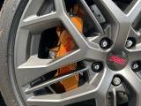 【ブレンボ製キャリパー】ハイパワー車両には強力なブレーキが必須!世界のスーパーカーにも採用されるイタリアの高級メーカー「ブレンボ」を装着!色鮮やかなキャリパーがスポーティな印象を引き立てます♪