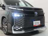 高輝度で点灯速度が速く、しかも消費電力の少ないLEDヘッドライトが装備されています!LEDの明るい光が走行中の視界の確保をサポートして、夜のドライブがより楽しく安全に運転できます♪