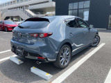 魂動デザイン         「引き算の美学」のもとに、持てる技術と情熱のすべてを注ぐことで、クルマに魂を吹き込みます。