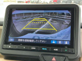 バックモニターも装備しております。駐車が苦手な方でもご安心下さい!