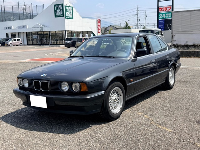 5シリーズセダン 525i
