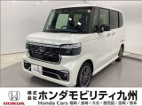 人気の軽自動車 ホンダのNシリーズ【N-BOXカスタム】【プラチナホワイト・パール色】入庫しました!走行も少なく、装備も充実!おすすめの1台です!