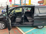 当店では、自社で仕入れした厳選車両を、多数展示しております。リーズナブルなお車を多数在庫しております。掘り出し物を探しにいらしてください。