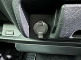 シガーソケット用の充電器が使用可能です!