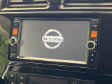 【メーカー純正ナビ】インテリアに溶け込むスタイリッシュな「専用設計」メーカーナビを装備♪視認性や操作性など基本性能にも優れ、より上質なカーライフをお楽しみいただけます。