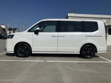 ステップワゴン 2.0 e:HEV スパーダ 30シュウネントクベツシヨウシャ